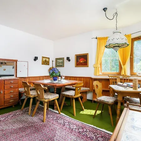 Chalet Levi By Alpine Host Helpers