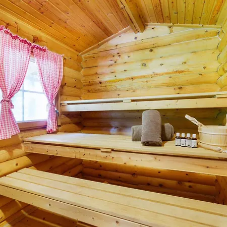 Levi By Alpine Host Helpers